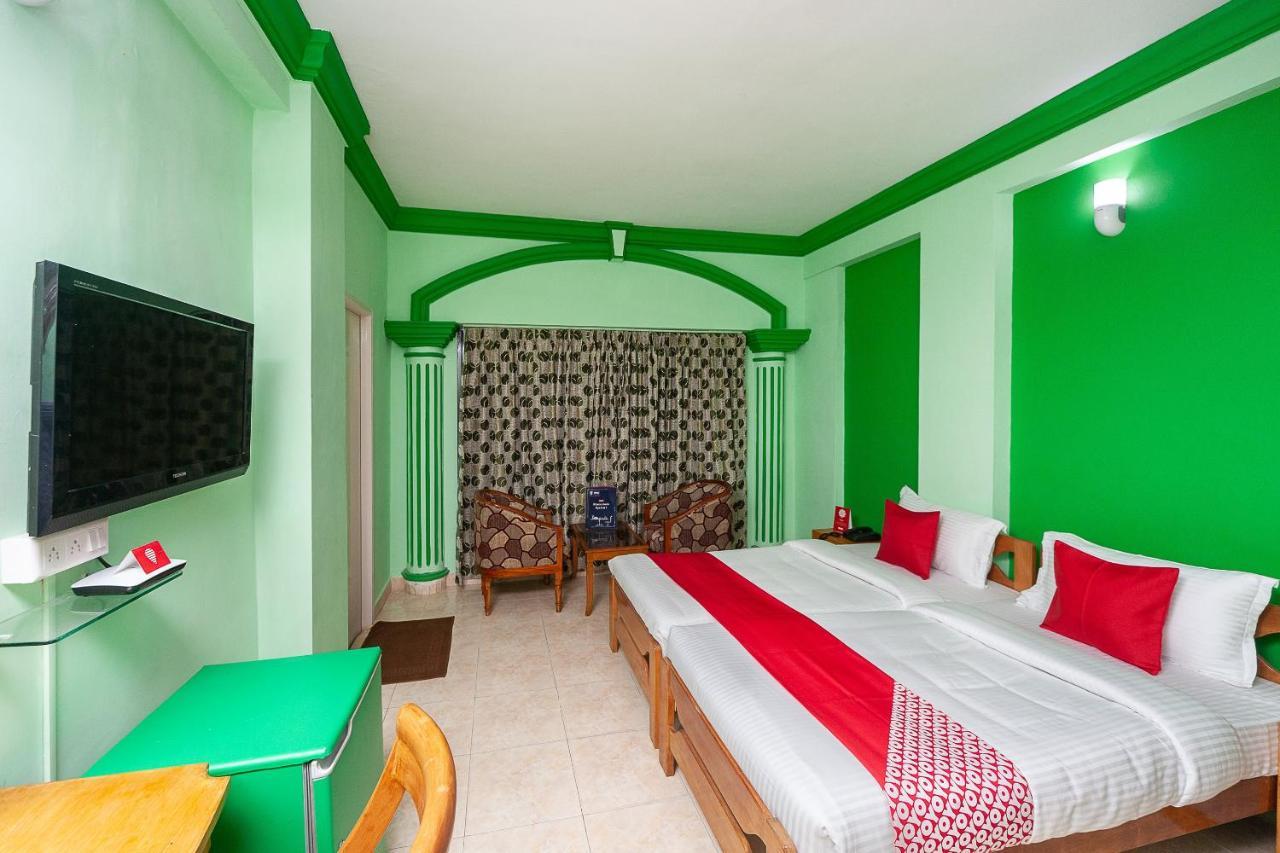 Hotel Manhattan شيناي المظهر الخارجي الصورة